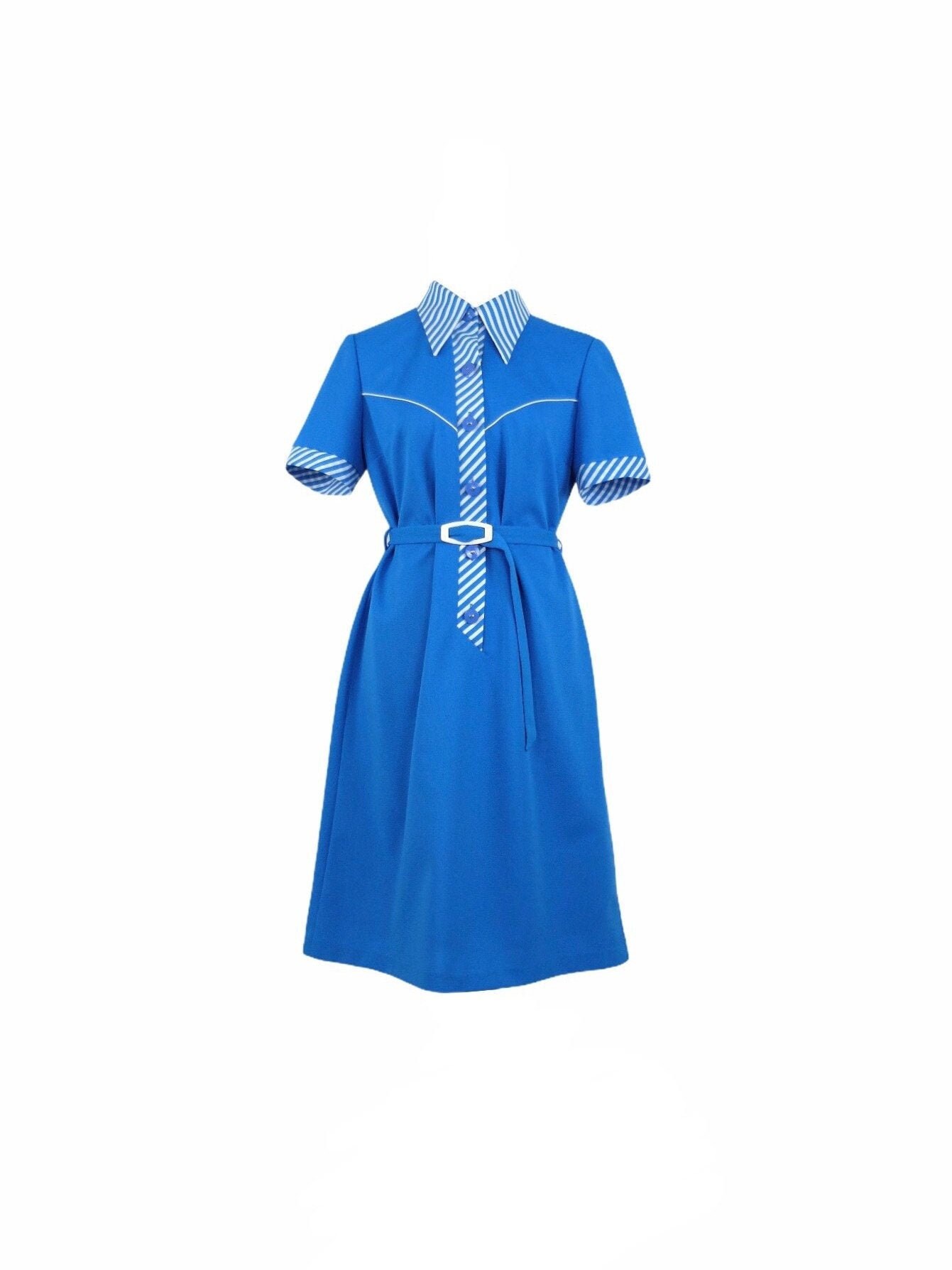 Vintage 60Er Jahre Mod Psychedelic Gogo Hellblauer Spitzdolch Kragen Halbe Ärmel Vollkreis Gürtel Shift Fit & Flare Midi Kleid Vintage 60Er Jahre Mod Psychedelic Gogo Hellblauer Spitzdolch Kragen Halbe Ärmel Vollkreis Gürtel Shift Fit & Flare Midi Kleid von TheeCultivator