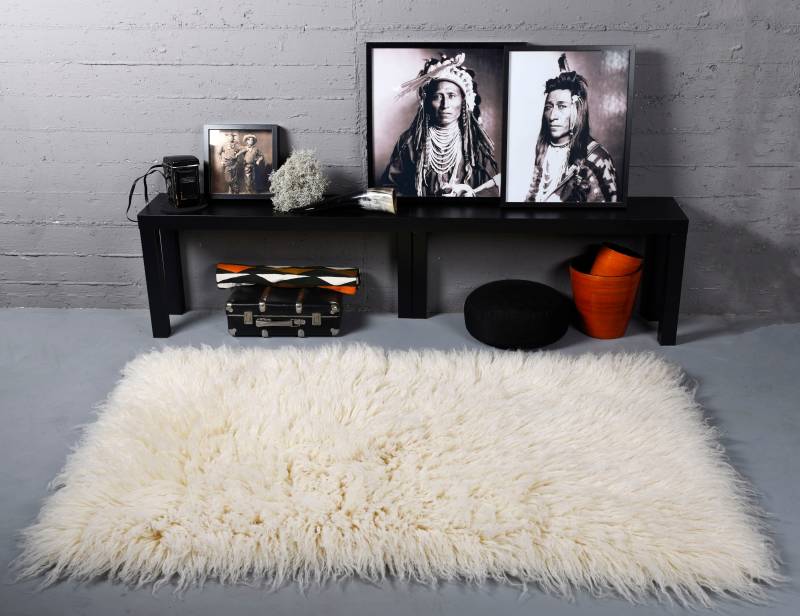 THEKO Wollteppich "Flokati XXL" rechteckig 100 mm Höhe original griechischer Flokati, Hochflor, Uni-Farben, reine Wolle von Theko