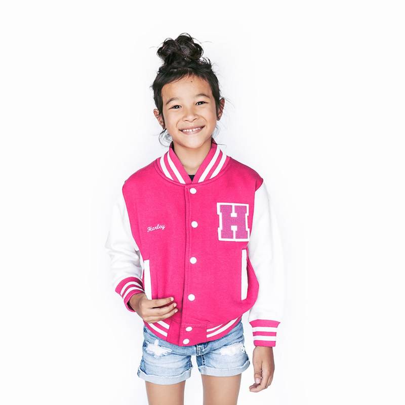 Personalisierte Kinder Sweatshirt Varsity Jacke Pink/Weiss von Thelettermanco