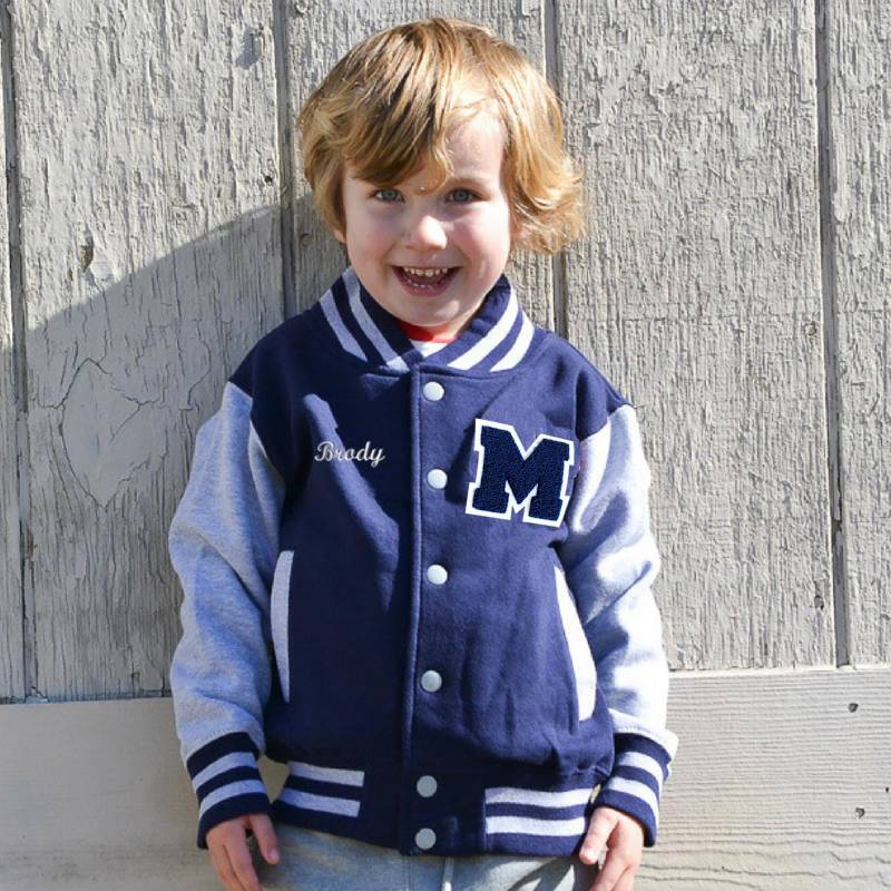 Personalisiertes Sweatshirt Kinder Varsity Jacke Navy/Grau von Thelettermanco