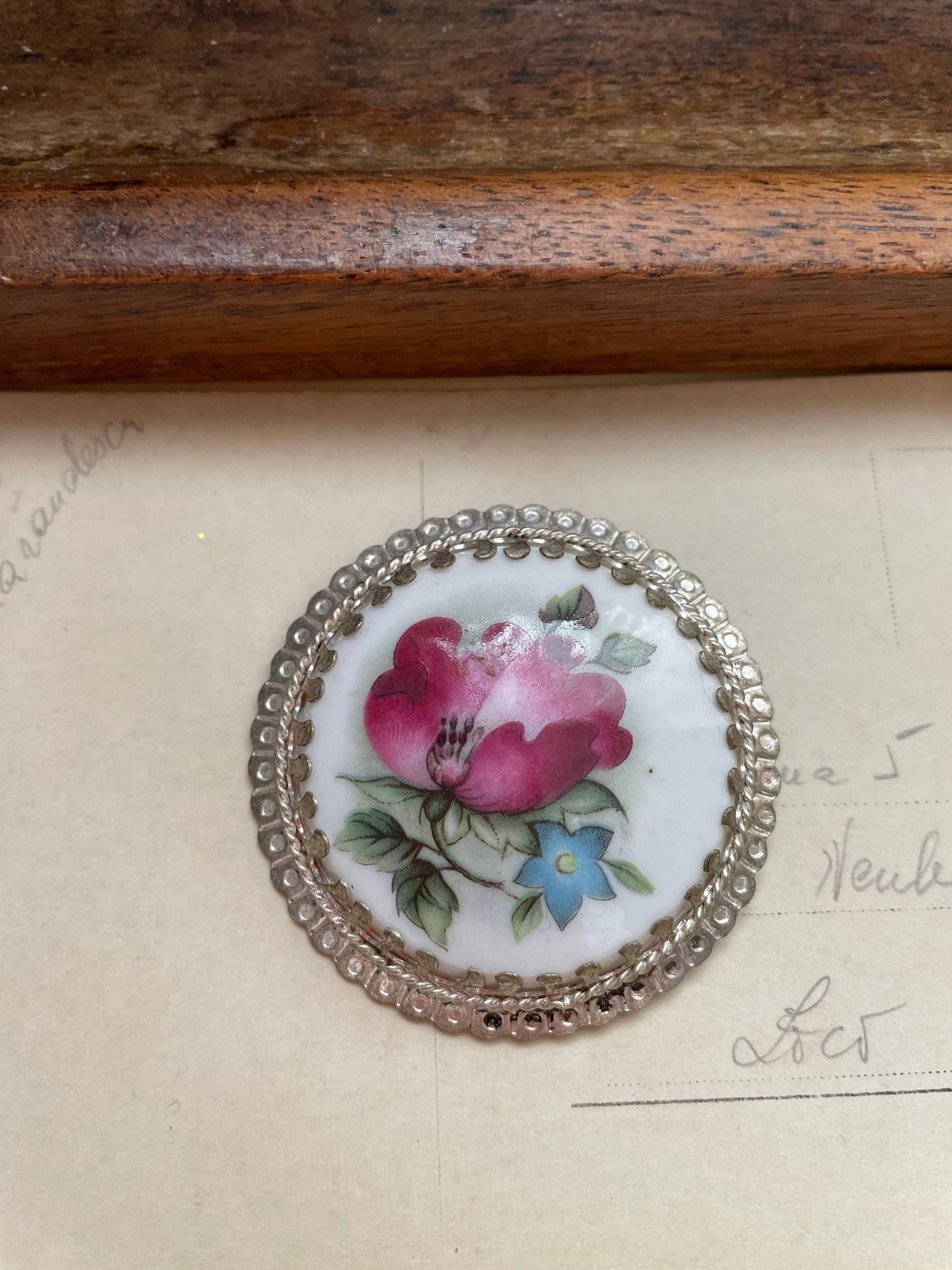 Vintage 50Er Jahre Porzellan Brosche | Florale Vintage 50Er Jahre Porzellan Brosche | Florale von Themagicstories