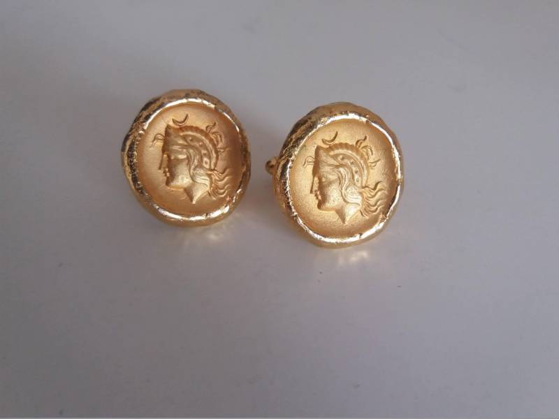 Vintage Manschettenknöpfe | Vergoldete Manschettenknöpfe| Kamee von Themagicstories