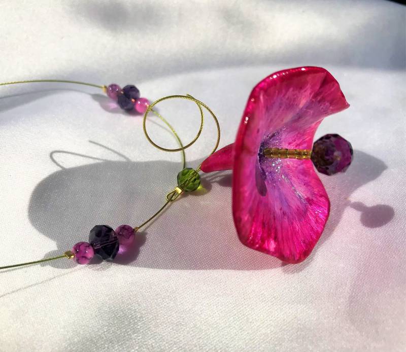 Kette Ackerwinde Winde Trichterblume Blume Garten Natur Modelliert Handbemalt Lila -Pink Unikat von TheobaldSchmuck