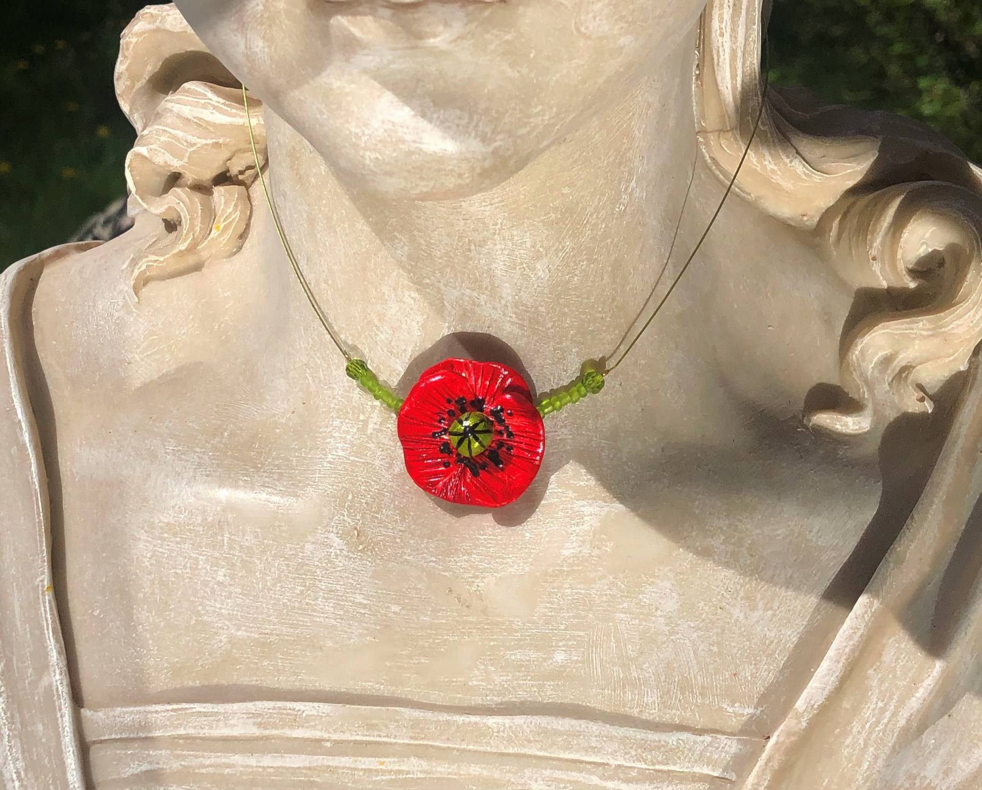 Kette Mohnblüte Klatschmohn Unikat Handgefertigt Modelliert Handbemalt Polymerclay Trachtenschmuck Sommerfeld Mohnblume Natur von TheobaldSchmuck