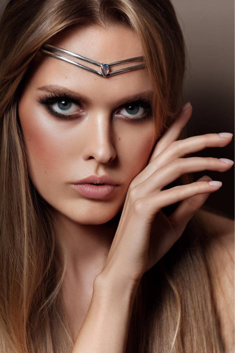 Handgefertigte 925Er Silber Tiara Mit Labrodorit. in Handarbeit Ausschließlich in Bali von Thepuzzleboutique