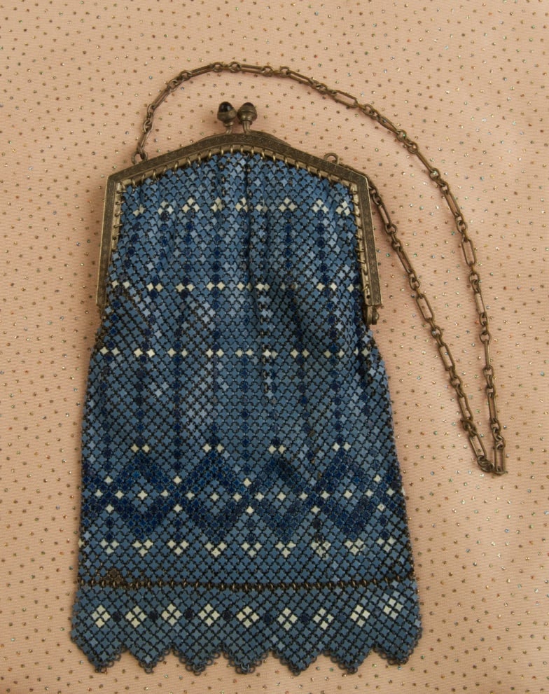Sale Was 225 Schöne Blaue Mesh Flapper Bag Dur von TheresaWellsStifel