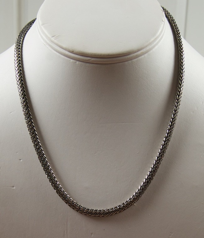 Silberne Kordelkette Mit Markasit Verschluss von TheresaWellsStifel