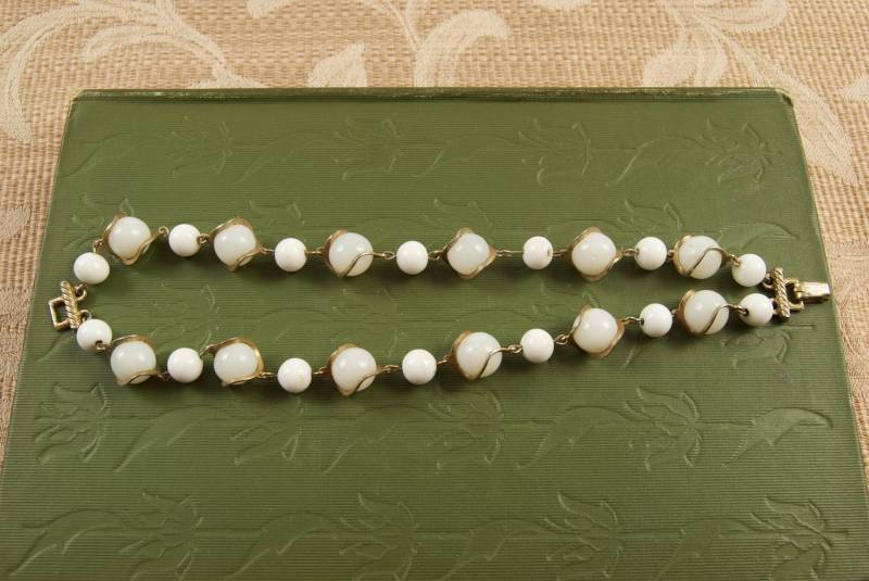 Vintage Doppelstrang Glasperlen Armband von TheresaWellsStifel