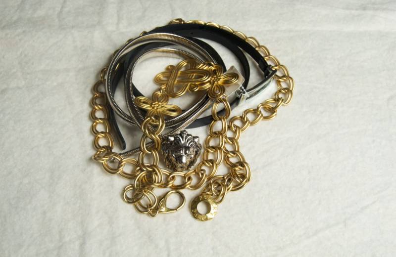 Vintage Gürtel Lot Mit Rodier Und Liz Claiborne Bmc von TheresaWellsStifel