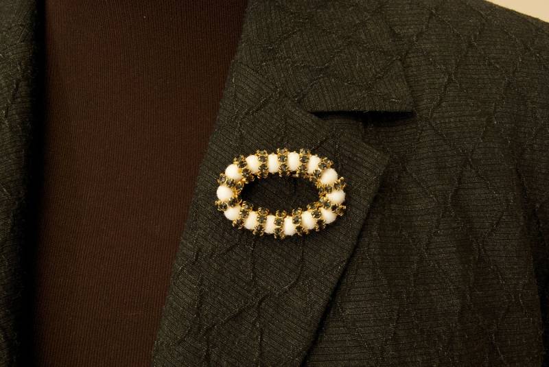 Vintage Oval Strass Brosche Pin von TheresaWellsStifel