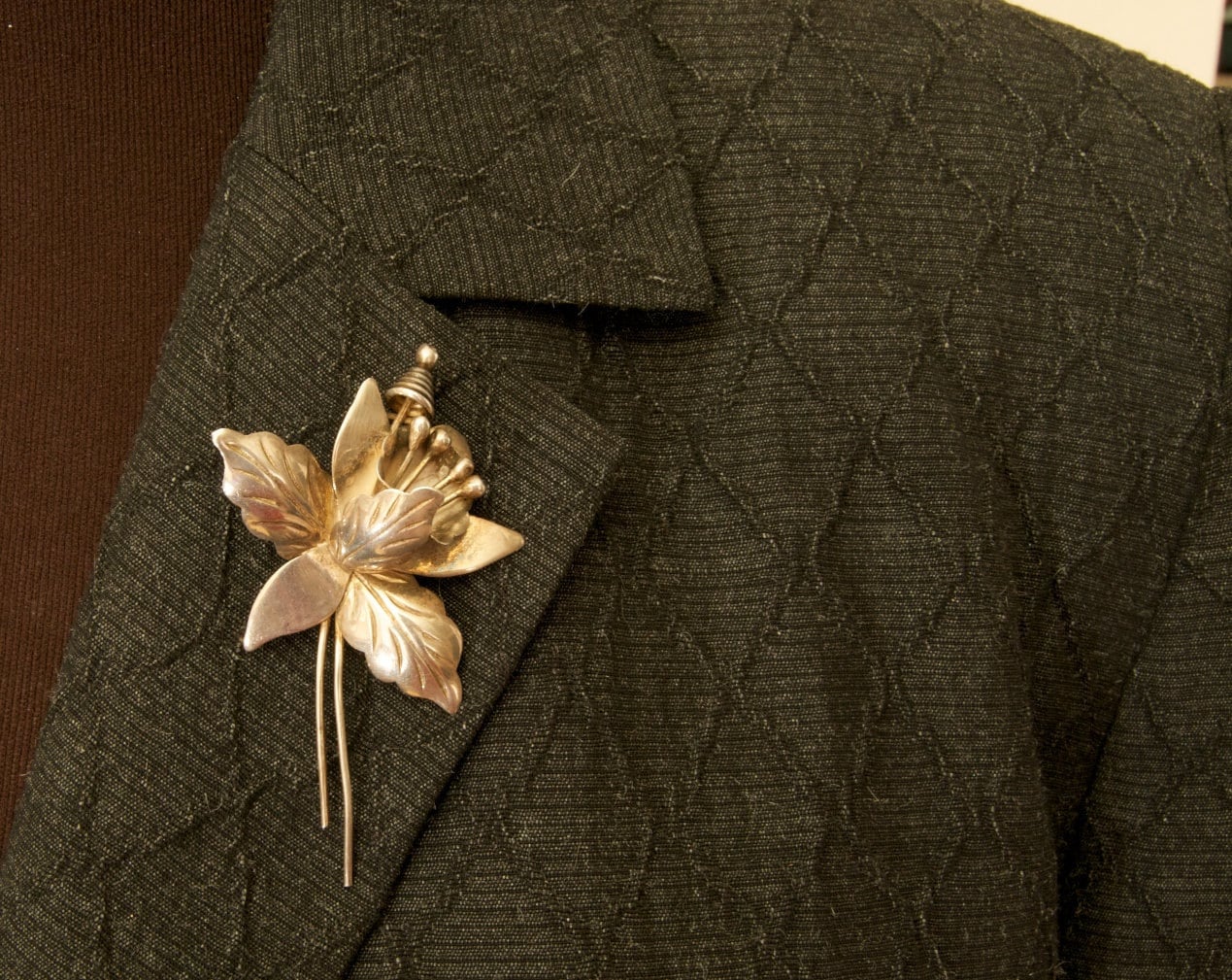 Vintage Sterling Blumen Brosche von TheresaWellsStifel