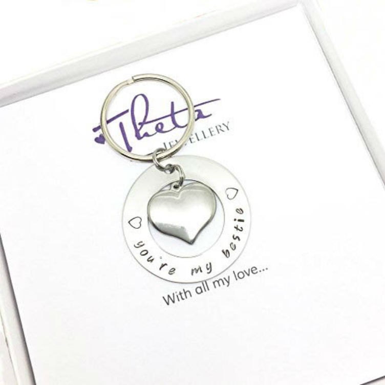 Personalisierte Bestie Schlüsselanhänger Hand Gestempelt Edelstahl Herz Charm Personalisierte Bestie Schlüsselanhänger Hand Gestempelt Edelstahl Herz Charm von ThetaJewellery