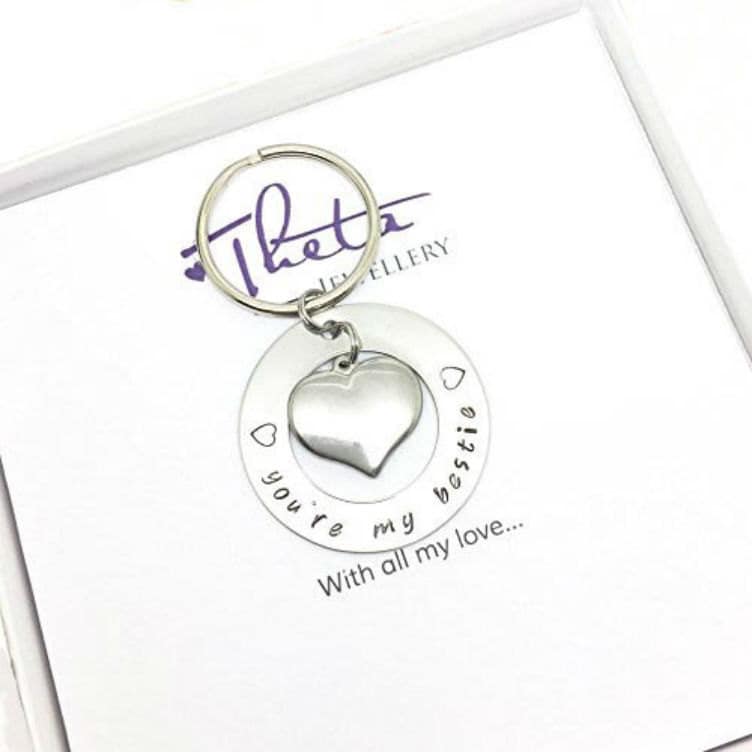 Personalisierte Bestie Schlüsselanhänger Hand Gestempelt Edelstahl Herz Charm Personalisierte Bestie Schlüsselanhänger Hand Gestempelt Edelstahl Herz Charm von ThetaJewellery