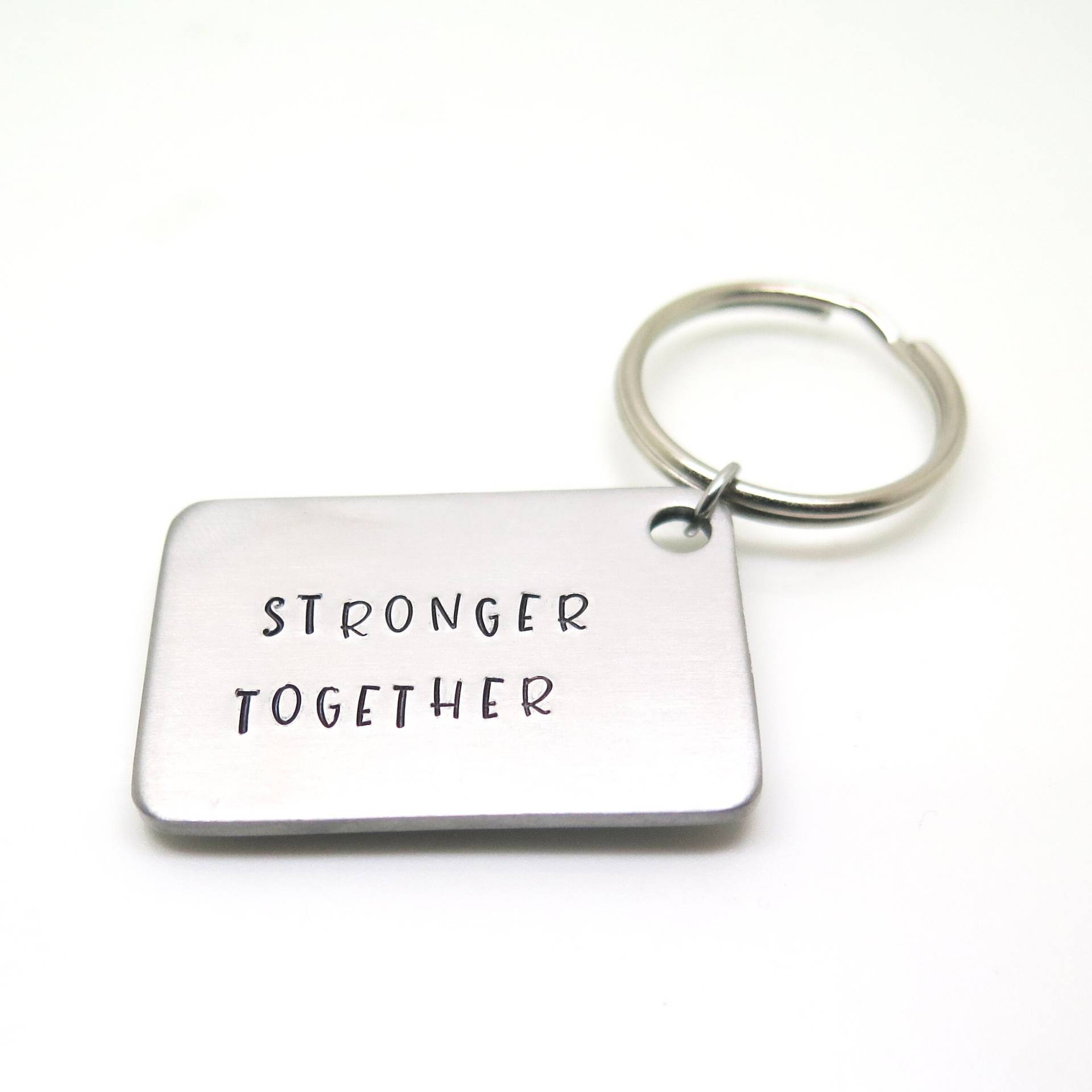 Personalisierter Schlüsselanhänger - Fügen Sie Ihre Nachricht Hinzu Personalisierter Schlüsselanhänger - Fügen Sie Ihre Nachricht Hinzu von ThetaJewellery