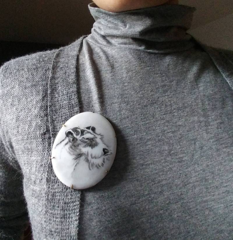 Vintage 60Er Jahre Pocelain/Keramik Hund Porträt Brosche von ThevintagelandStore