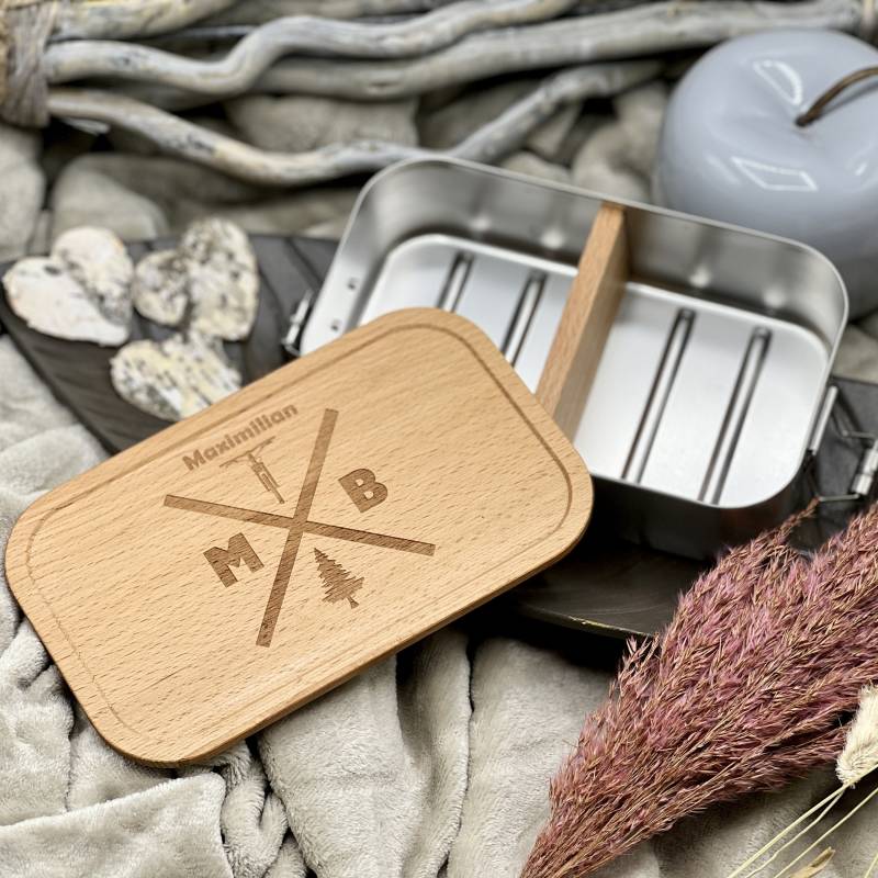 Brotdose Mtb Mountainbike Inkl. Namensgravur, Metall Lunchbox Mit Holzdeckel, 700 Und 1100 Ml., Fahrrad Downhill, Personalisiert Gravur Brotdose Mtb Mountainbike Inkl. Namensgravur, Metall Lunchbox Mit Holzdeckel, 700 Und 1100 Ml., Fahrrad Downhill, Personalisiert Gravur von ThigerDesign