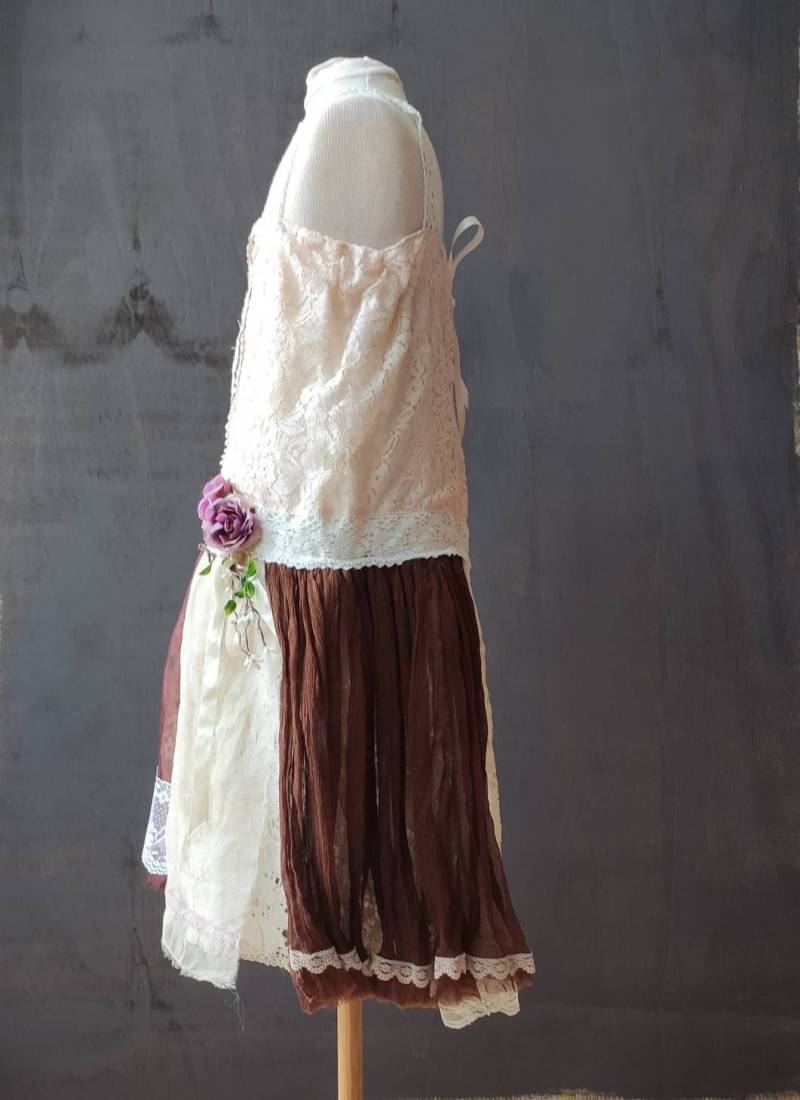 Mädchen Gatsby Kleid Größe 5. Flapper Kleid. Blumenmädchen Langsame Mode. Pfirsich Mädchenkleid. Geburtstagskind. Handgemachtes von ThimbleAndHeart
