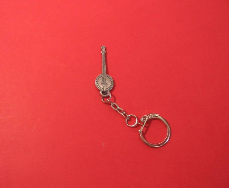 Banjo Design Schlüsselanhänger - Zinn Geschenk Musiker Musiklehrer Country-Musik Papa Geburtstagsgeschenk von ThimblesnObjectDart