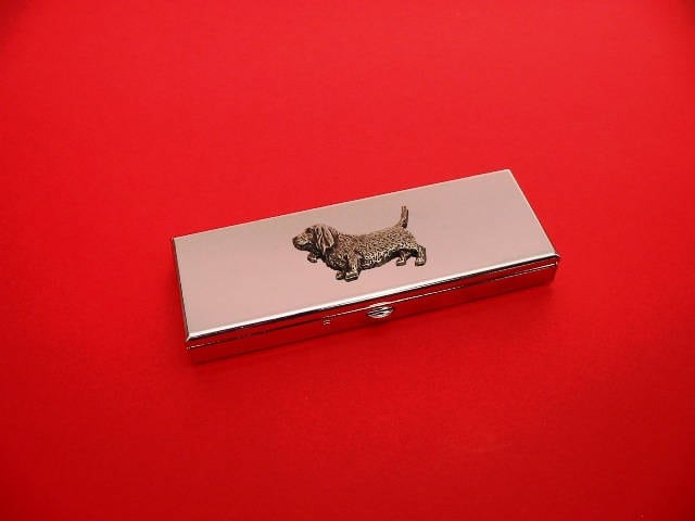 Basset Hound Pewter Design Sieben-Tage-Pillendose - Medikamente Organisator Chrom Pillendose Kleine Trinket Box Haustier Hund Geschenk Basset Hound Pewter Design Sieben-Tage-Pillendose - Medikamente Organisator Chrom Pillendose Kleine Trinket Box Haustier Hund Geschenk von ThimblesnObjectDart