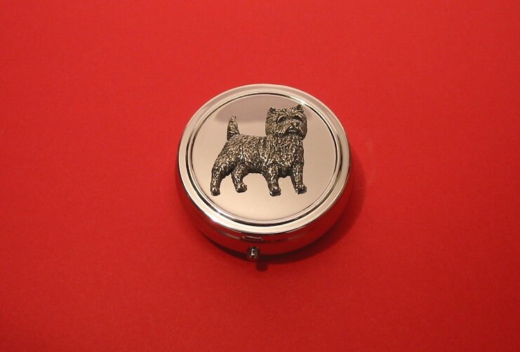 Cairn Terrier Pewter Motiv Auf Runder Chrom Mint/Pillendose Mutter Vater Weihnachtsgeschenk Cairn Terrier Pewter Motiv Auf Runder Chrom Mint/Pillendose Mutter Vater Weihnachtsgeschenk von ThimblesnObjectDart