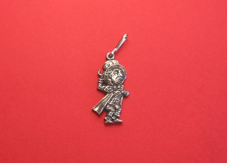 Der Verrückte Hatter Zinn Zipper Pull Alice Im Wunderland Geschenk Weihnachten Mutter Vater von ThimblesnObjectDart