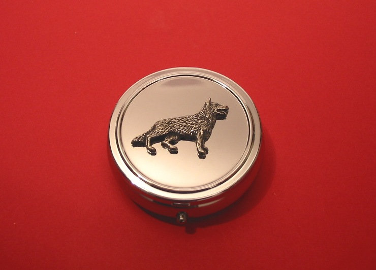 Deutscher Schäferhund Zinn Motiv Auf Runde Chrom Mint/Pillendose Mutter Vater Weihnachtsgeschenk Deutscher Schäferhund Zinn Motiv Auf Runde Chrom Mint/Pillendose Mutter Vater Weihnachtsgeschenk von ThimblesnObjectDart