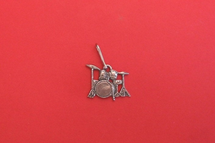 Drum Kit Zinn Zipper Pull Charm Musik Geschenk Musiker Musiklehrer Drummer Drum Kit Zinn Zipper Pull Charm Musik Geschenk Musiker Musiklehrer Drummer von ThimblesnObjectDart