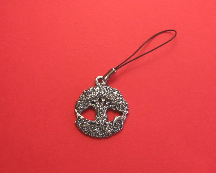 Lebensbaum Zinn Handy Charme Spirituelles Wohlbefinden Mutters Tag Geschenk Weihnachtsgeschenk von ThimblesnObjectDart