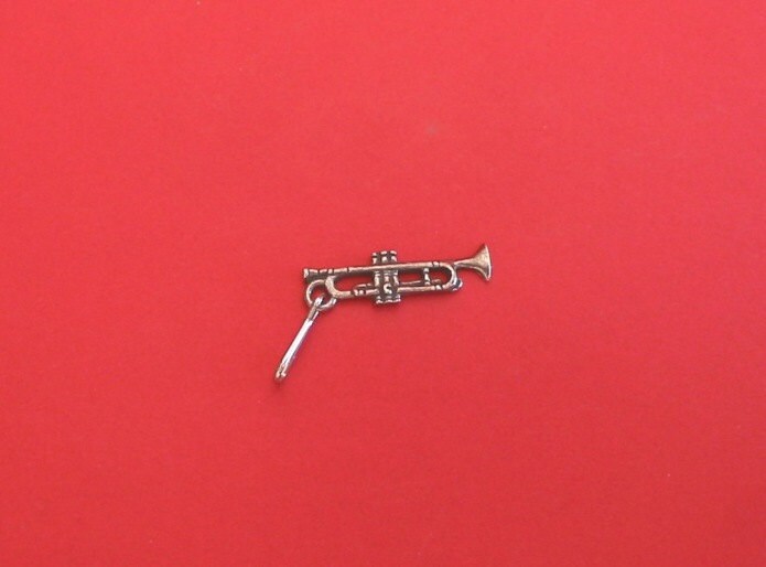 Trompete Aus Zinn Zipper Pull Charme Musik Geschenk Musiker Lehrer-Geschenk von ThimblesnObjectDart