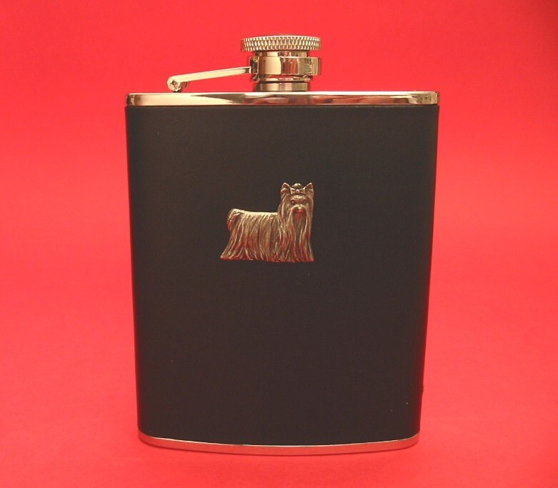 Yorkshire Terrier Design Leder Schwarz 6Oz Flachmann Hund Geschenk von ThimblesnObjectDart