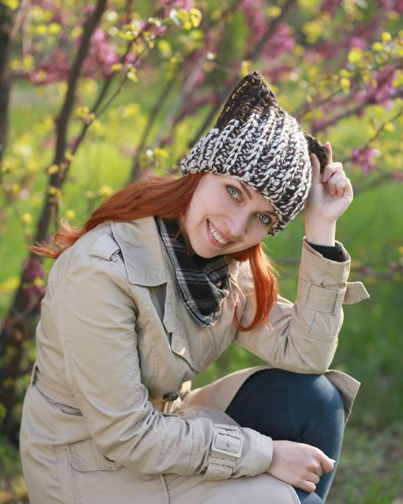 Gehäkelte Katzenohren Mütze Braun/Weiß Gestrickte Wintermütze Mit Metallicfäden von ThingsFS