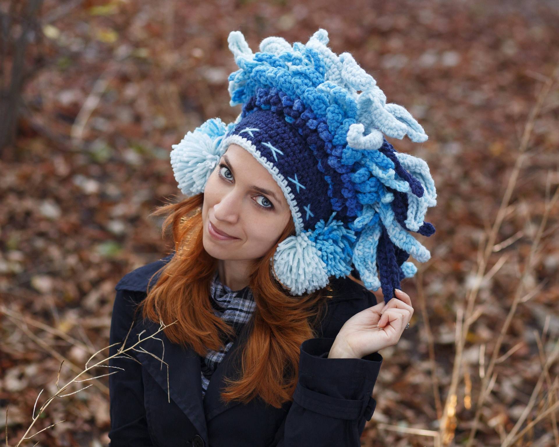 Winter Blau Schamanen Krone Häkelmütze Festival Kostüm Kopfschmuck Strickwolle Plötze Groß Crazy Beanie von ThingsFS