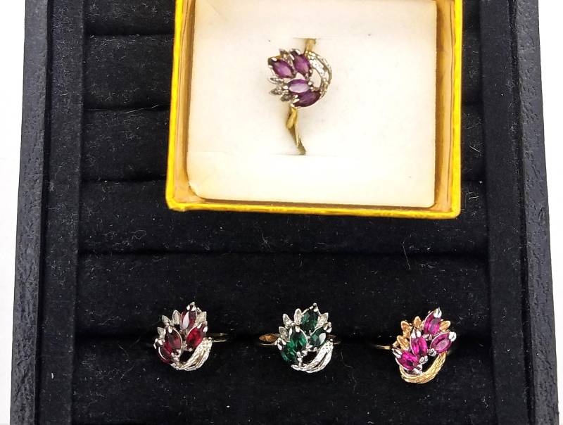 New Old Stock 14K Vergoldet & Cz Blumen Spray Cocktail Ring von ThingsGrandmaKept