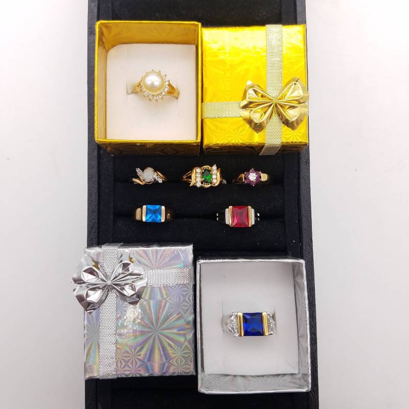 New Old Stock 14K Vergoldet & Cz Ring - Größe 8 von ThingsGrandmaKept