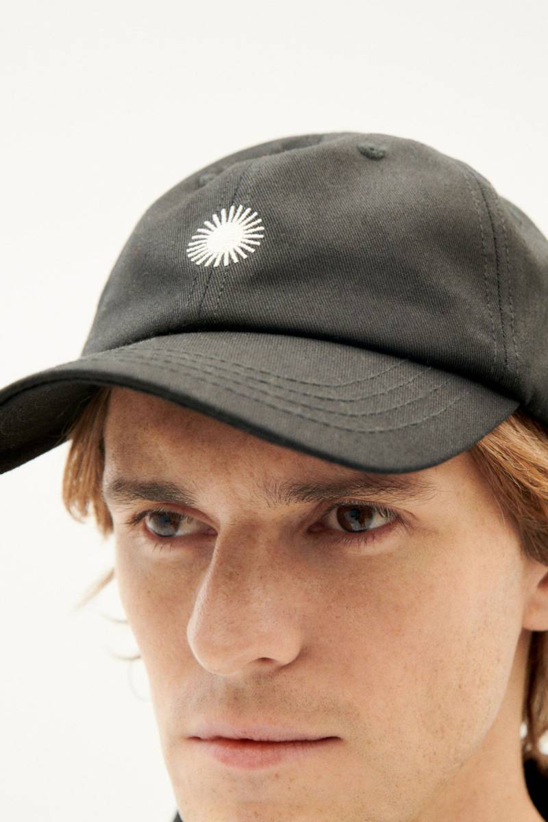 Cap Chris Contrast von Thinking MU