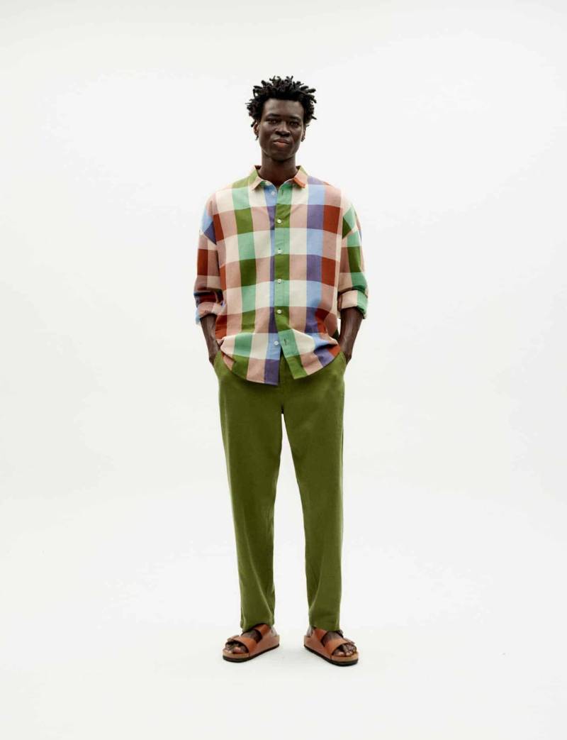 Hanf Hose Modell: Moero von Thinking Mu