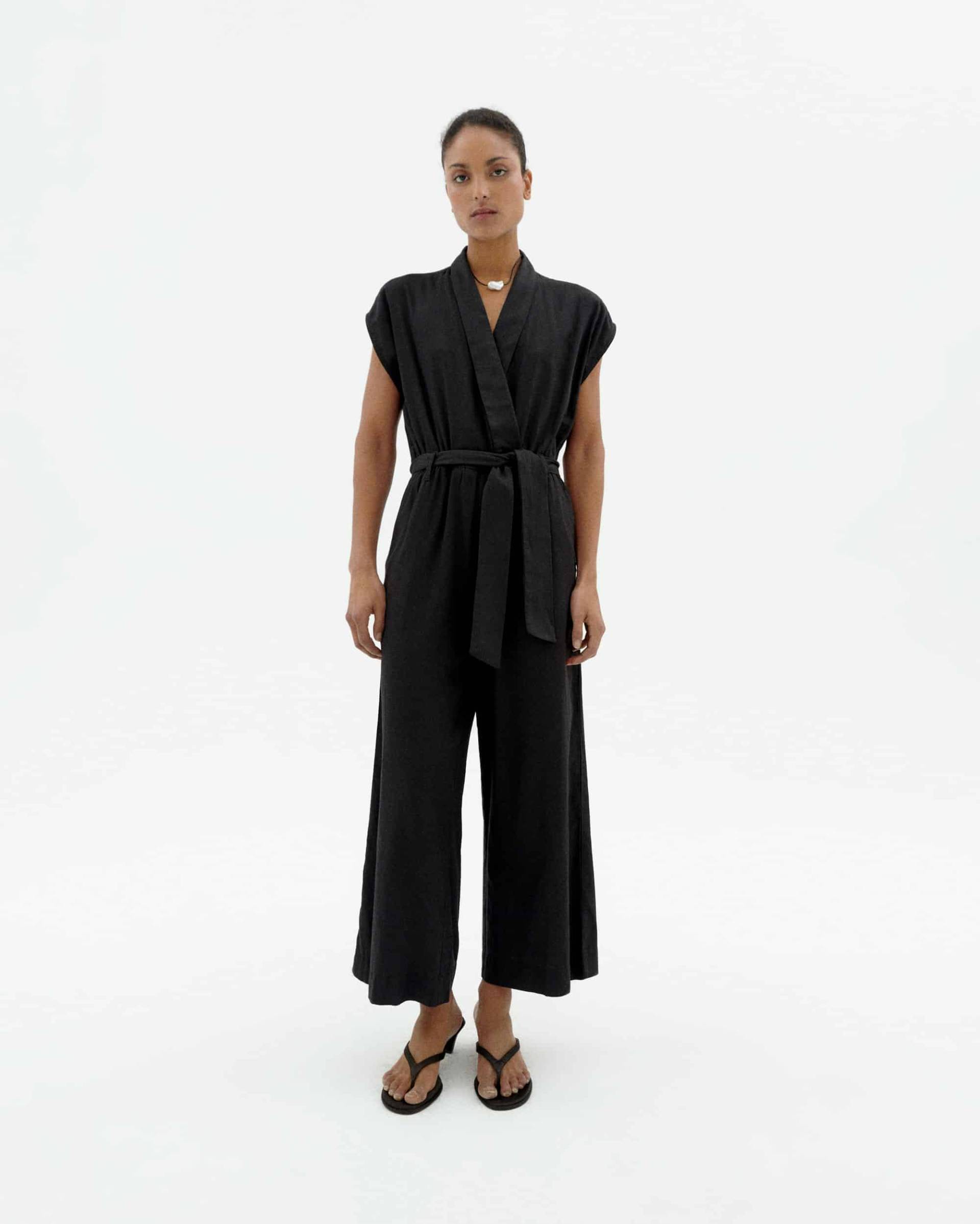 Jumpsuit Modell: Malawi von Thinking Mu