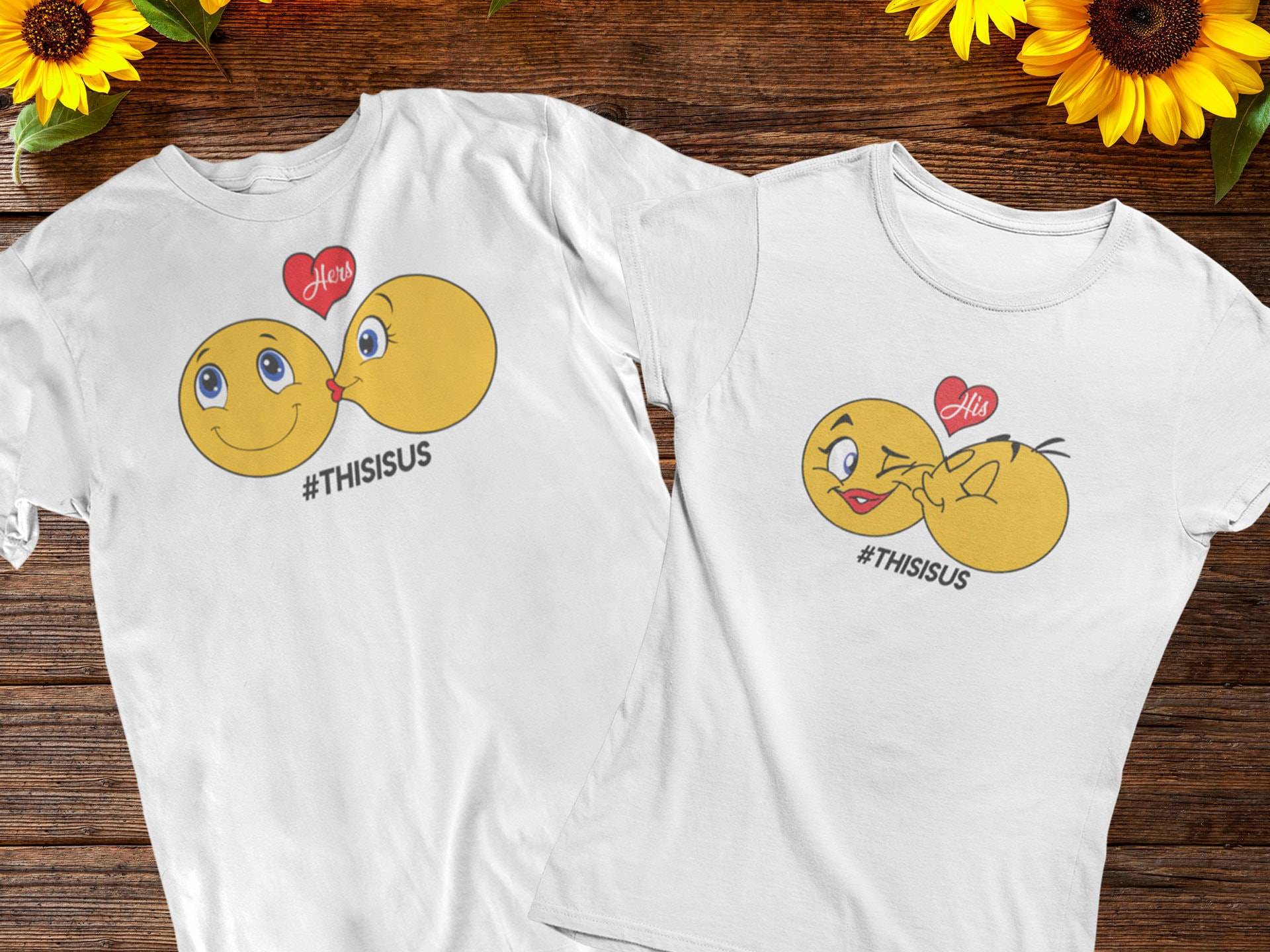His & Hers Dies Sind Wir Emoji Set Mit 2 Passenden T-Shirts, Geschenk Für Sie, Ihn, Paar Shirts von ThinkingOutLoudTees