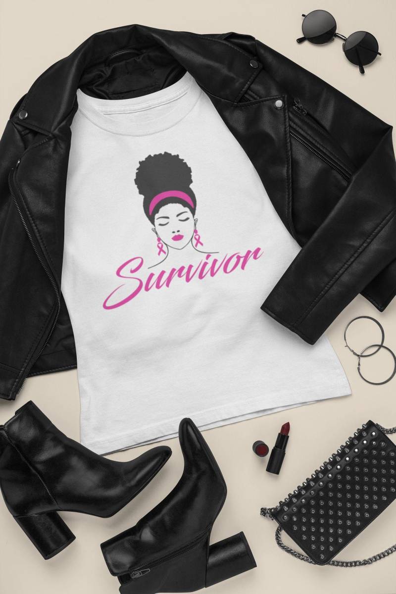 Survivor Brustkrebs Bewusstsein Shirt, Oktober Pink Ribbon Unterstützung Überlebende, Frauen T-Shirt von ThinkingOutLoudTees