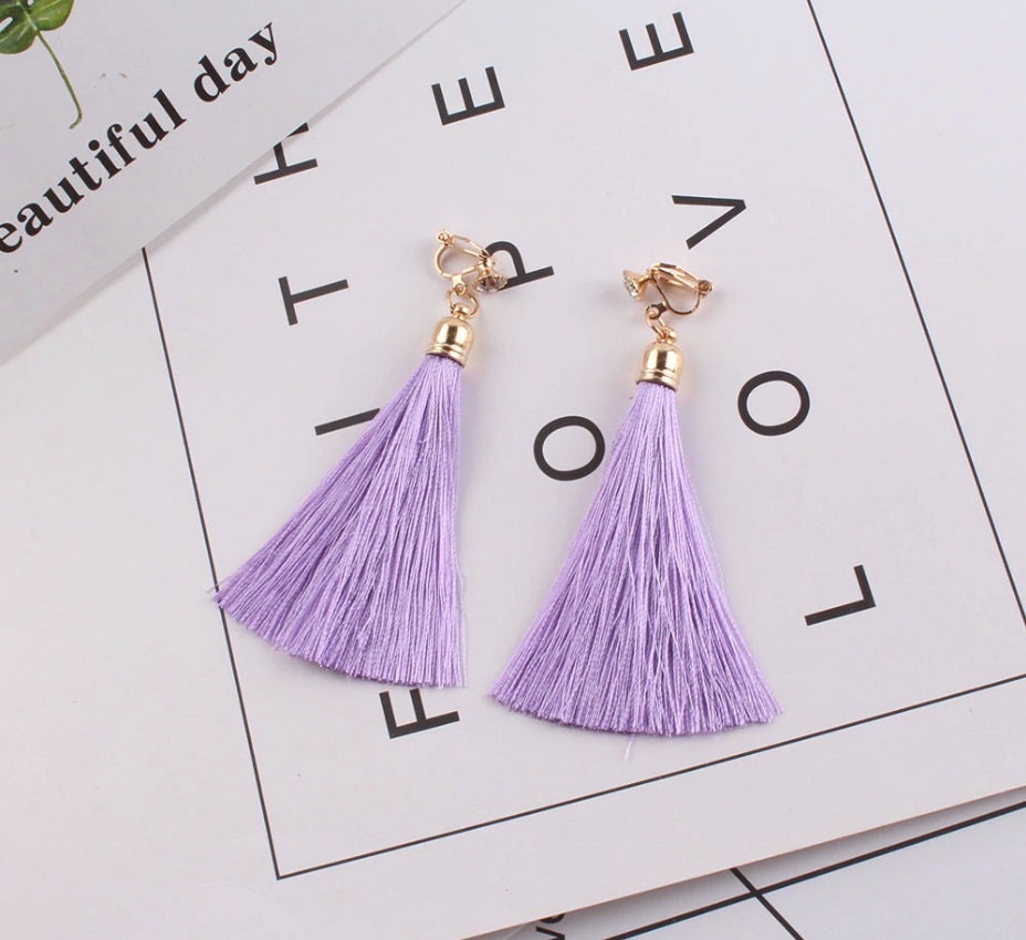 Clip Auf Quastenohrringen, Boho Chic, Nicht Durchbohrte Ohren, Statement-Schmuck Clip Auf Quastenohrringen, Boho Chic, Nicht Durchbohrte Ohren, Statement-Schmuck von ThirdEyeDesigns19