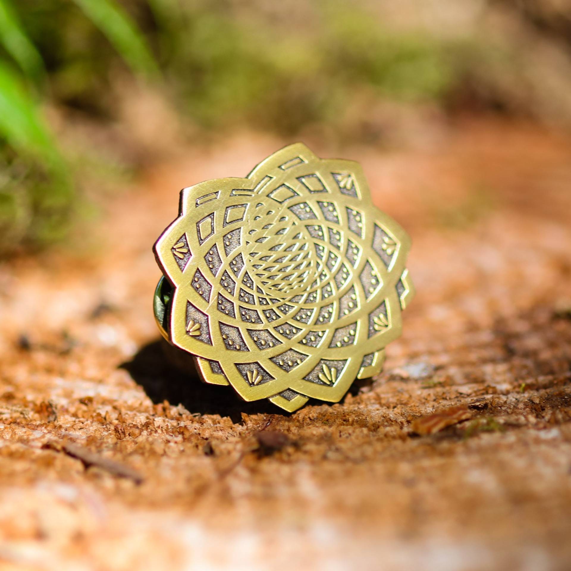 Tep Hut Pin Tep Hut Pin von ThirdEyePineCones