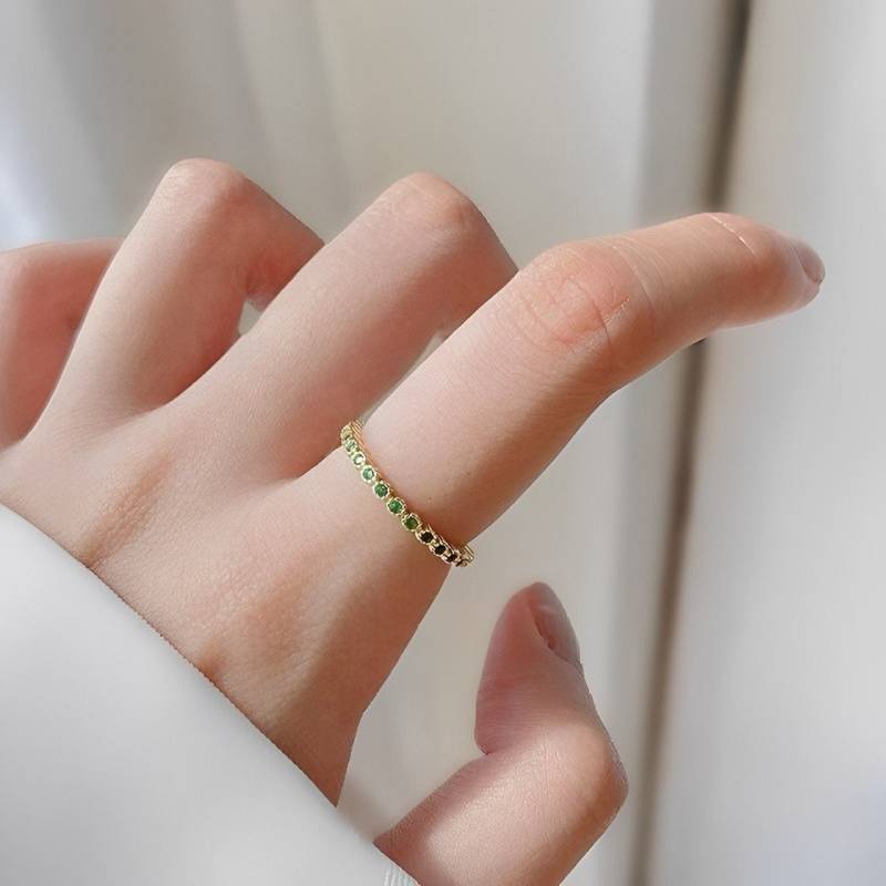 Smaragd Verstellbarer Ring Smaragdgrün Schliff Dünner Dünner Vergoldeter Geburtsstein Mai Elegant & Minimalistisch Smaragd Verstellbarer Ring Smaragdgrün Schliff Dünner Dünner Vergoldeter Geburtsstein Mai Elegant & Minimalistisch von ThirtyPercentJewelry