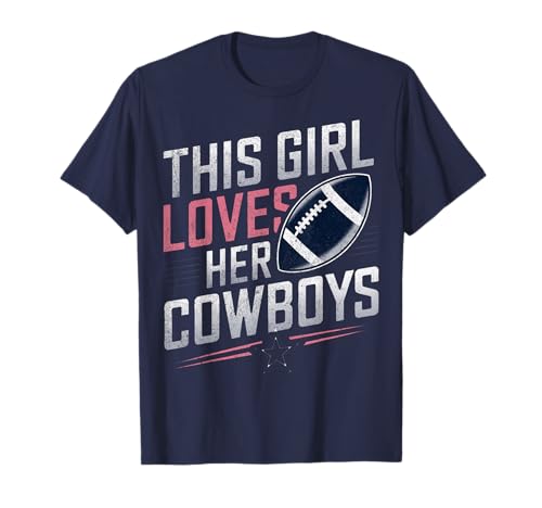Dieses Mädchen liebt ihre Cowboys Vintage Retro T-Shirt Dieses Mädchen liebt ihre Cowboys Vintage Retro T-Shirt von This Girl Loves Her Cowboys Tee-TShirt Gifts