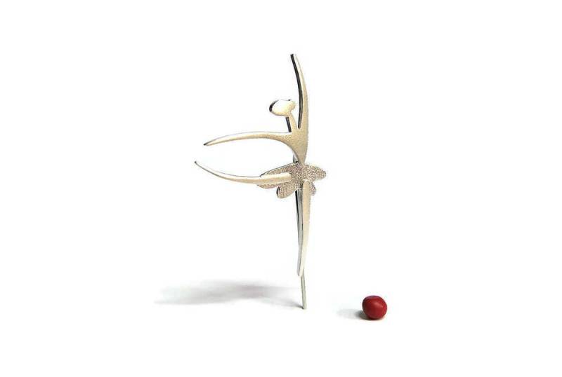 Ballerina Brosche Sterling Silber Moderne Statement Pin Serie Elegante Minimal Tänzer Zarte Weibliche Figur Design Geschenk Für Ballett-Liebhaber von ThisAndThatWorkshop
