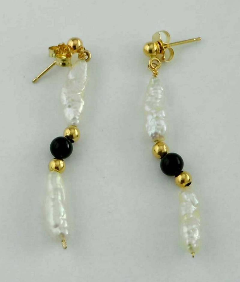 14Kt Gold Barocke Perle Onyx Ohrringe von ThisArtGallery