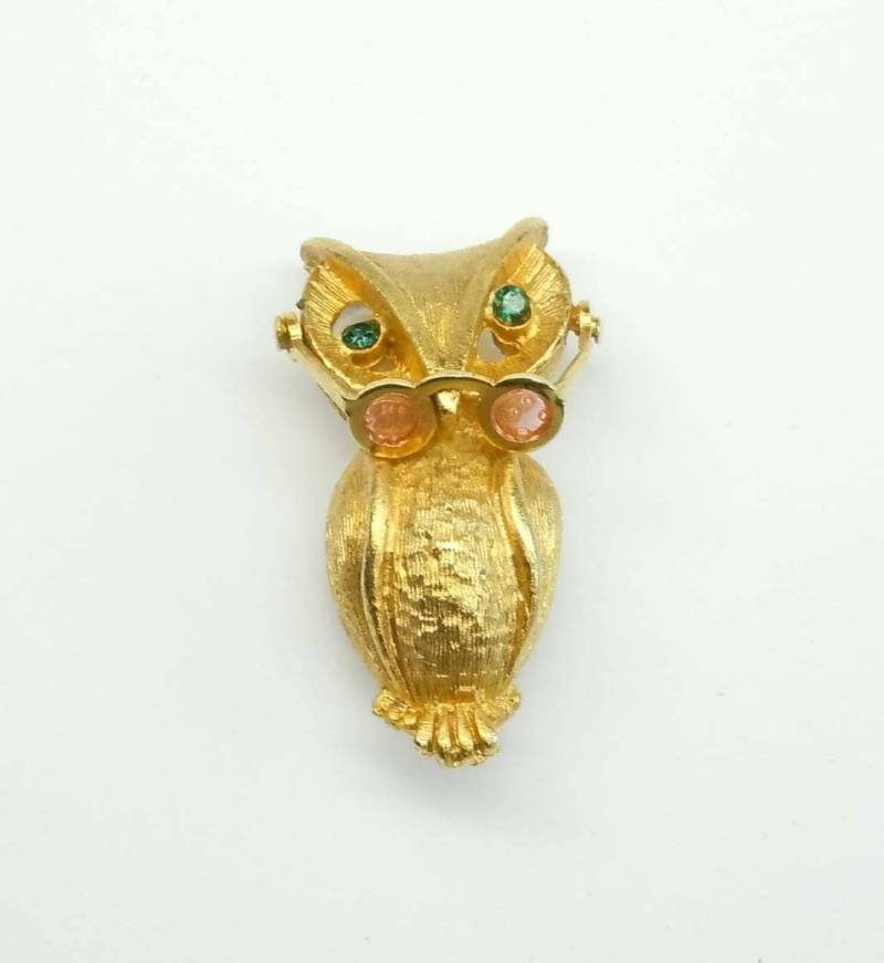 Kostüm Vintage Wise Eule Gold Ton Brosche Pin Satin-Finish Grün Strass Augen 3D Bewegliche Brille Wow von ThisArtGallery
