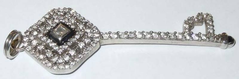 sterling Silber Emaille Offene Arbeit Cz Schlüssel Anhänger Charme von ThisArtGallery