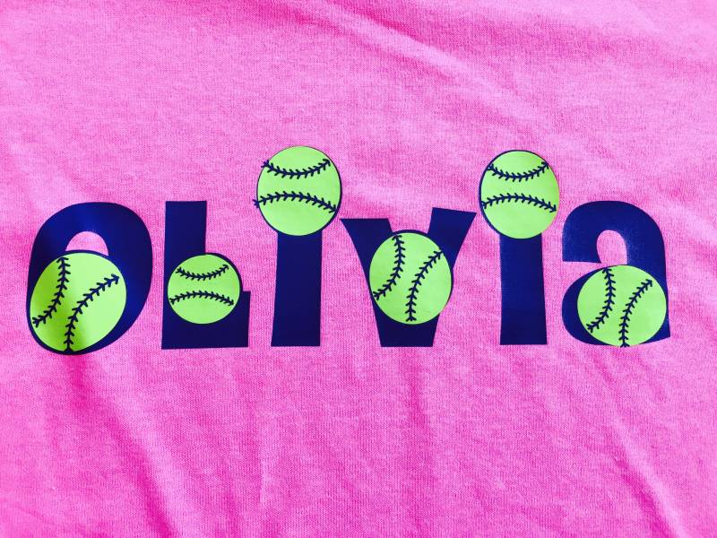 Benutzerdefiniertes Softball Tshirt Oder Tank Top Personalisiert Baseball Mädchen von ThisCraftyChica