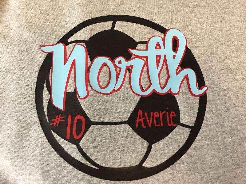 Custom Fußball Mama Kurzarm Tshirt von ThisCraftyChica