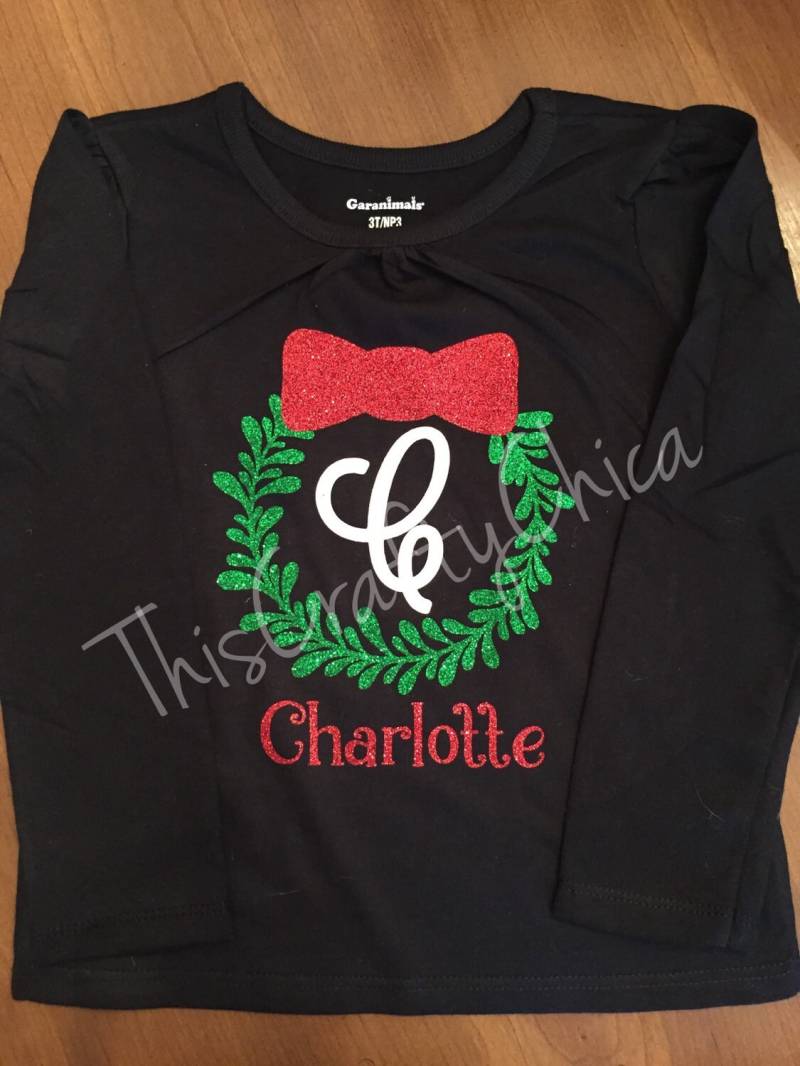 Personalisiertes Weihnachts Langarm Tshirt Monogramm Ornament Glitzer Mädchen von ThisCraftyChica